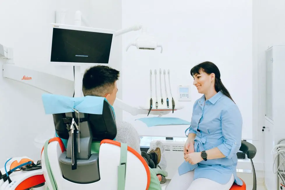 Stomatologia estetyczna–na czym polega Jakie zabiegi oferuje stomatologia estetyczna podsumowanie jpg