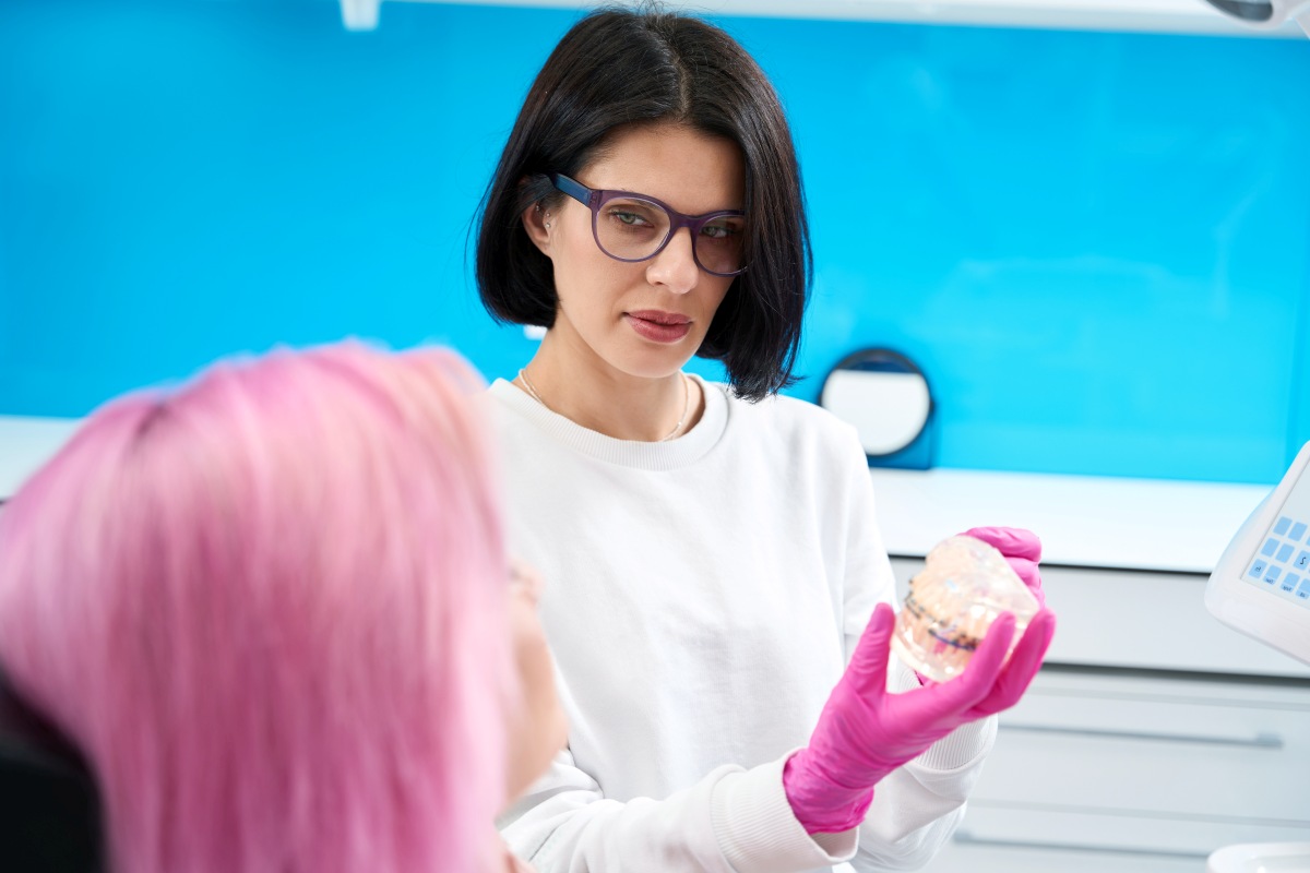 Ortodoncja Clear Aligner – niewidoczne aparaty ortodontyczne