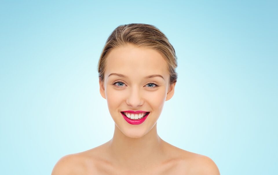 Licówki bez szlifowania zębów - czy to możliwe? Wszystko o licówkach non-prep 1 licowki non prep